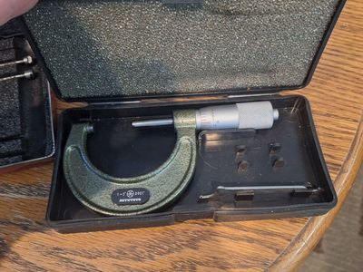 Mitutoyo 1-2 inch micrometer