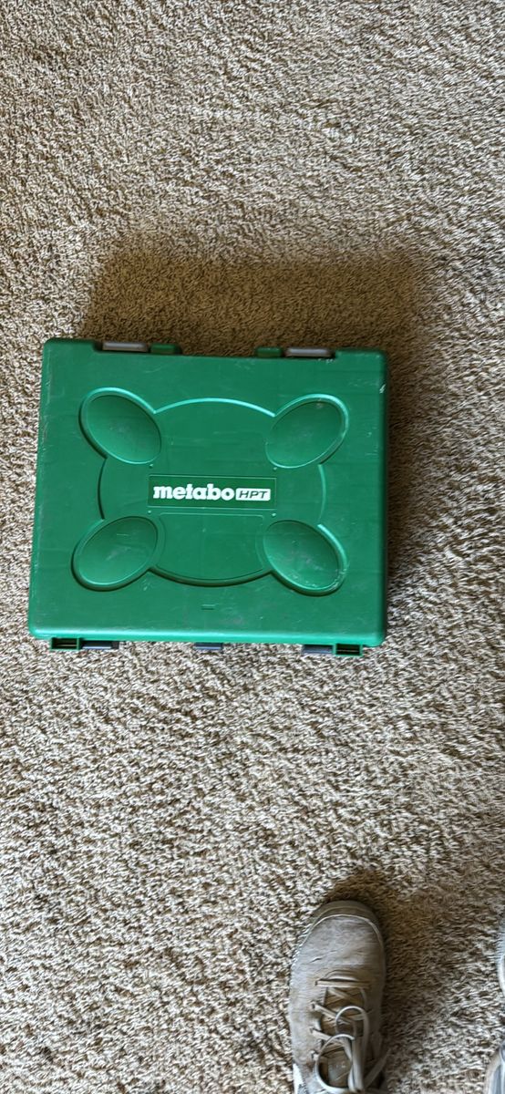 Metabo HPT MultiVolt 36V Impact Driver Kit - Like New (2 Batteries + Case)