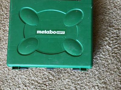Metabo HPT MultiVolt 36V Impact Driver Kit - Like New (2 Batteries + Case)