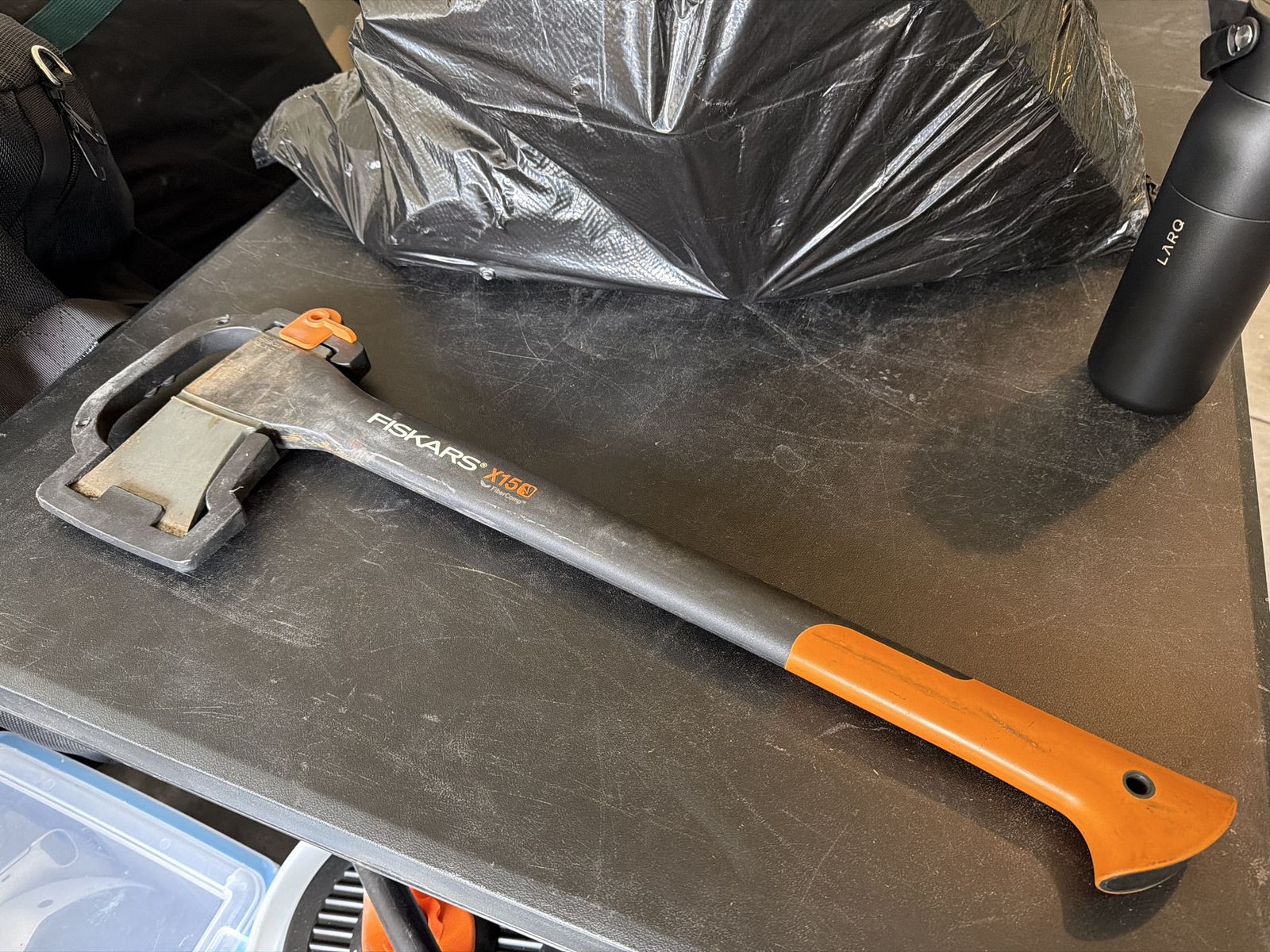 Fiskars X15 full size axe