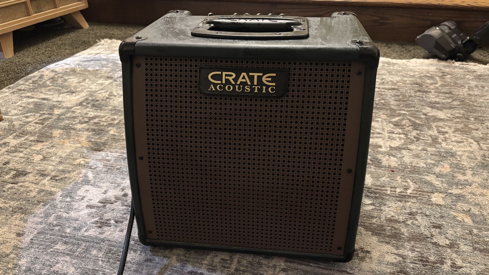 Crate  Acoustic Amplifier (never been used)