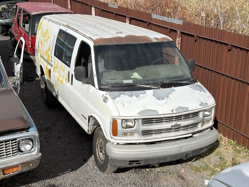 2000 Chevrolet Express Parts