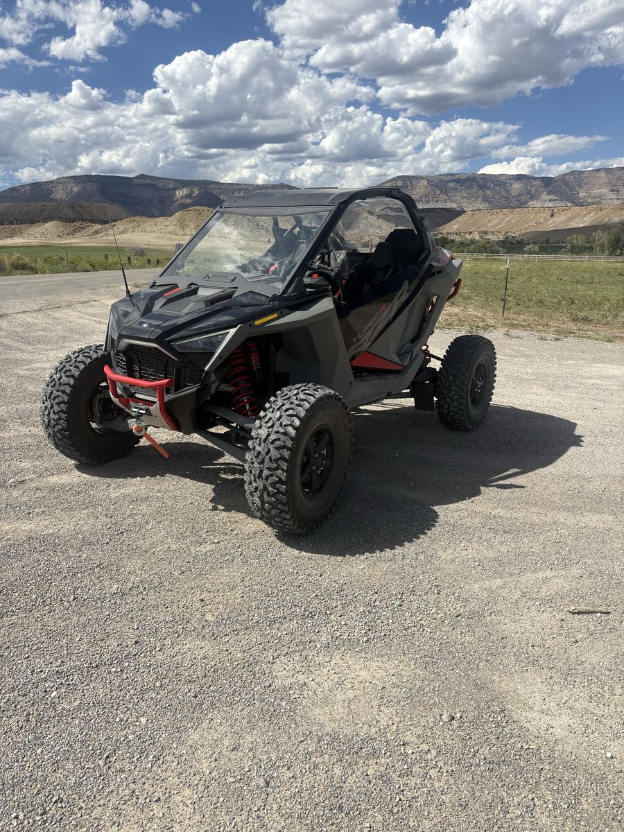 2022 Polaris RZR Turbo R 