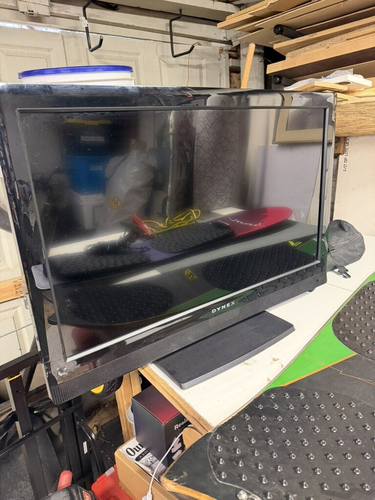 32 Flatscreen Television