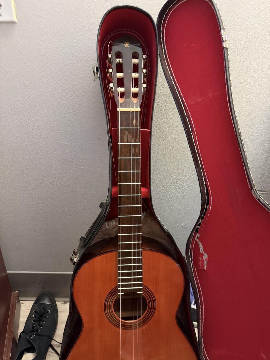 YAMAHA G-55a
