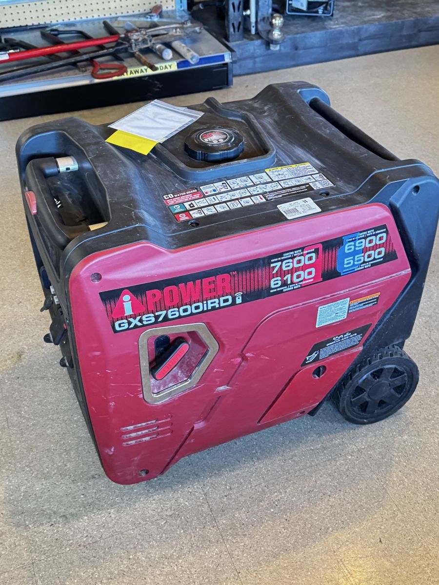iPower GXS7600iRD 7600W/6100W Dual Fuel Portable Inverter Generator w/ Remote Start
