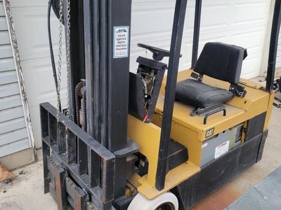 cat fc40 electric forklift