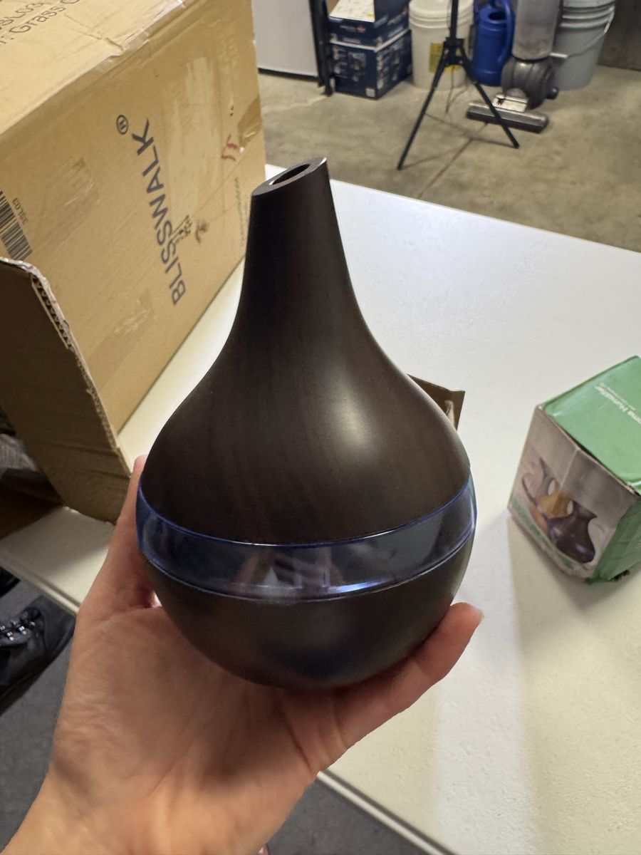 Aroma Diffuser with Essential Oil - Dark Wood Grain Look