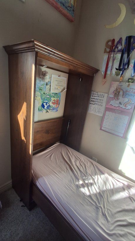 Main image 2