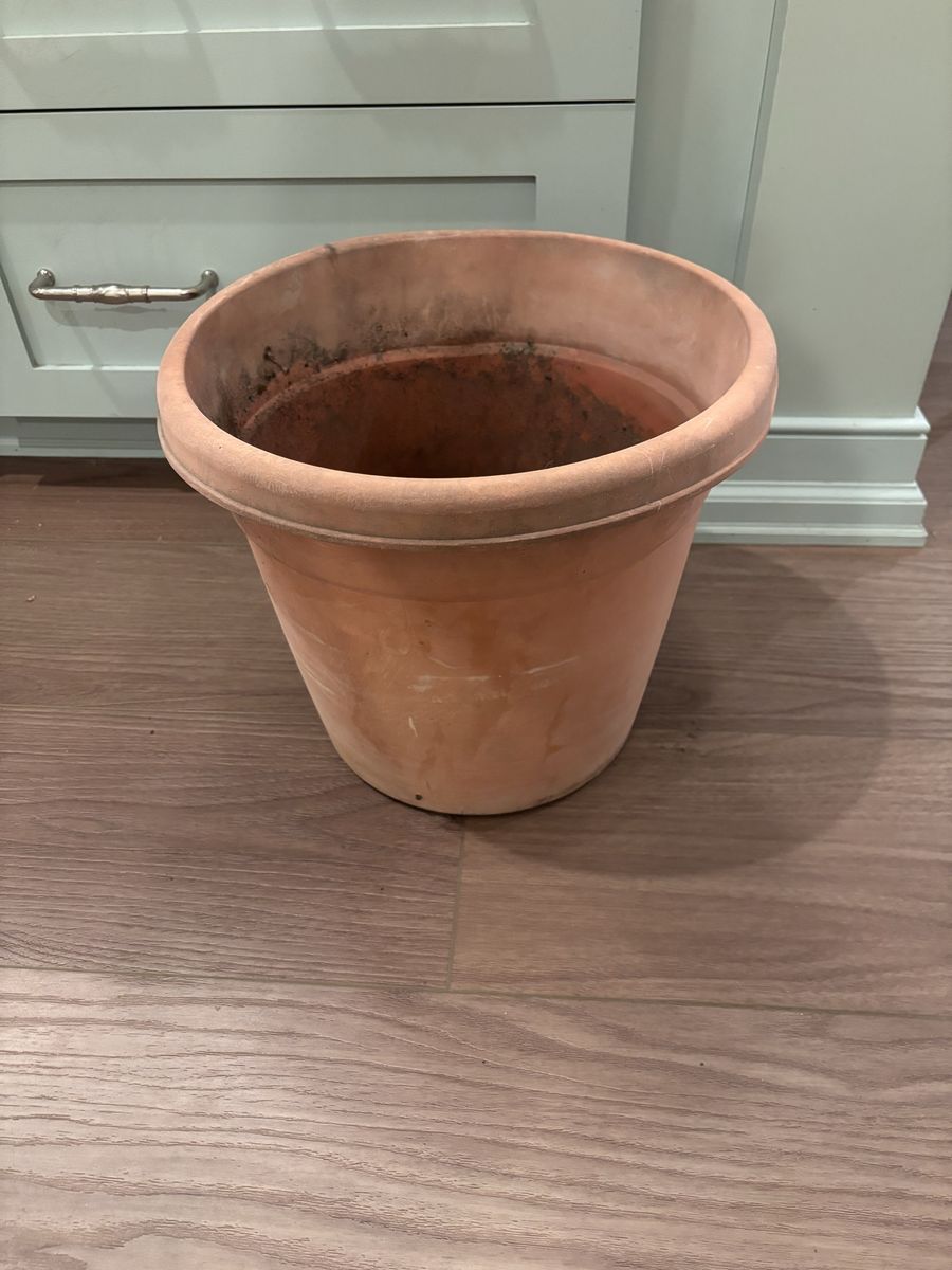 Terracotta Plastic Planter Pot 15x12