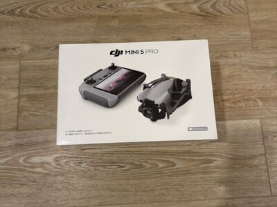 DJI Mini 5 pro Combo