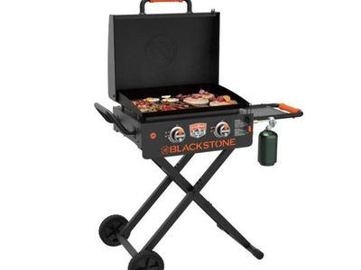 NEW-Blackstone 22 Griddle w/Hood and Flexfold Legs