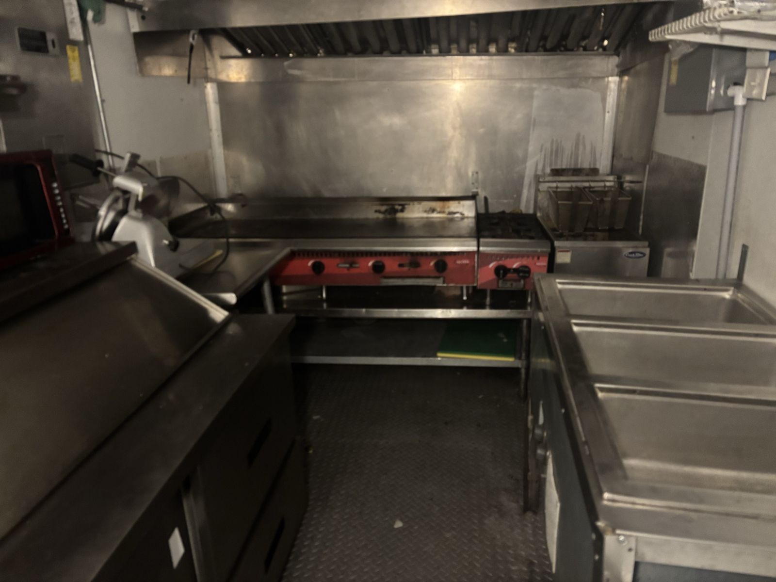 Main image 4