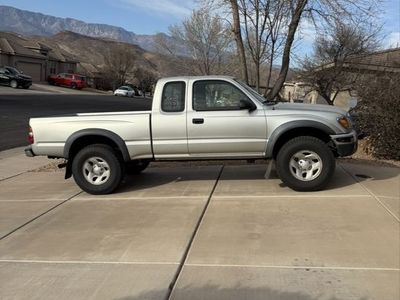 2004 Toyota Tacoma SR5