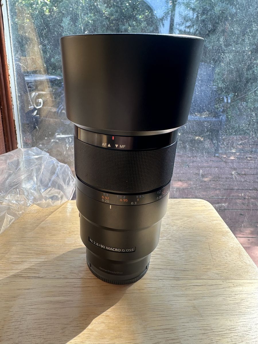New sony 90mm f2.8 macro lens