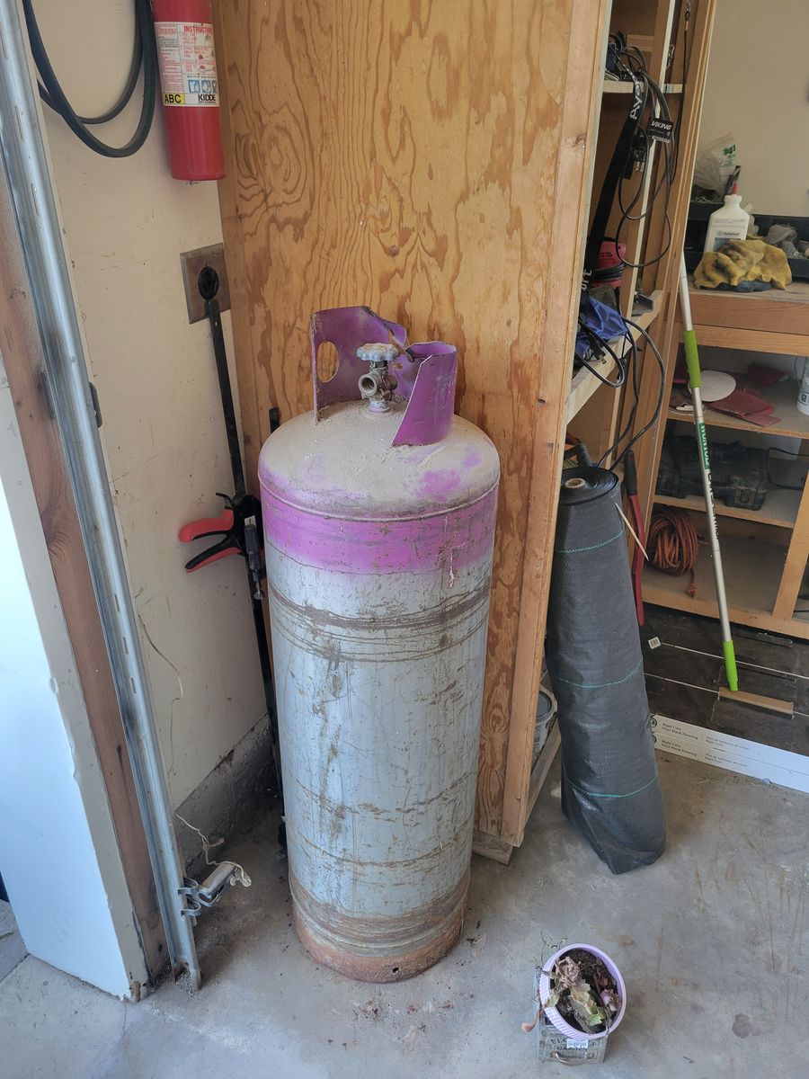 Propane tank