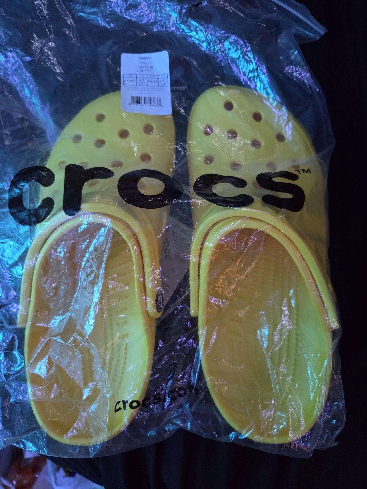 Brand new Crocs Unisex Adult Classic Clog lemon size m9 w11