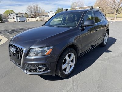 2012 AUDI Q5 3.2 quattro Premium Plus