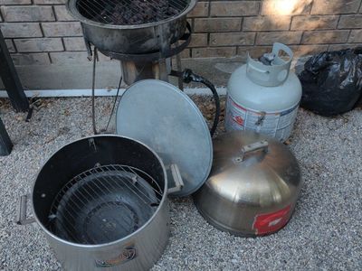 Combo Smoker/Fryer w/tank (mostly full)