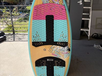 Ronix Koal Fish classic Wakesurf Board 4'6" Pink/Blue/Wood Grain