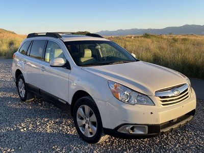 2012 Subaru Outback 2.5i Limited Pwr Moon/Nav