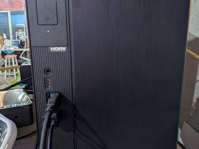 ASRock X600-ITX Mini gaming PC w/ AMD Ryzen 5 8600G, Radeon 760M & RX 6600 XT, 32GB RAM DDR5 5