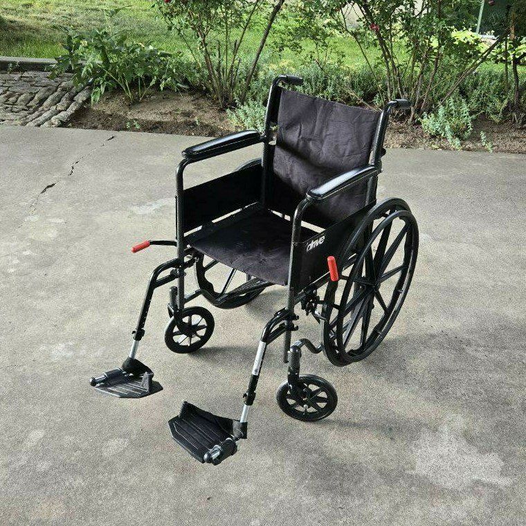 Drive Medical Silver Sport 1 Adult Folding Wheelchair 24 Inch Wheels Footrests