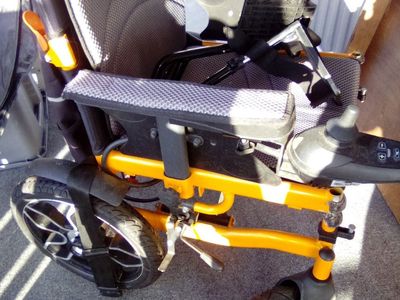 Electric Power Wheelchair