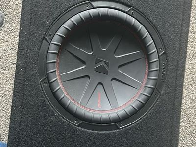 Kicker comp r 12” subwoofer
