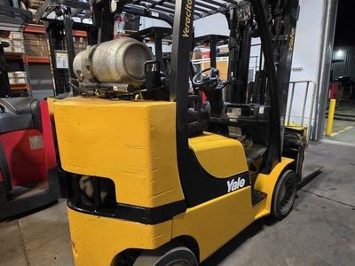 2019 8000Lb Yale Forklift