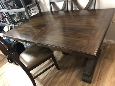 7 Piece Dining Set. Dark walnut.