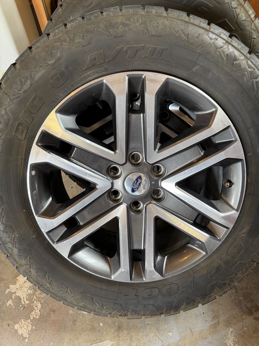6x135 ford wheels with 275/60R20 Big O A/T II