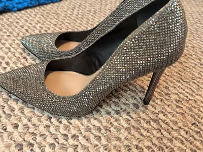Stiletos Shoes