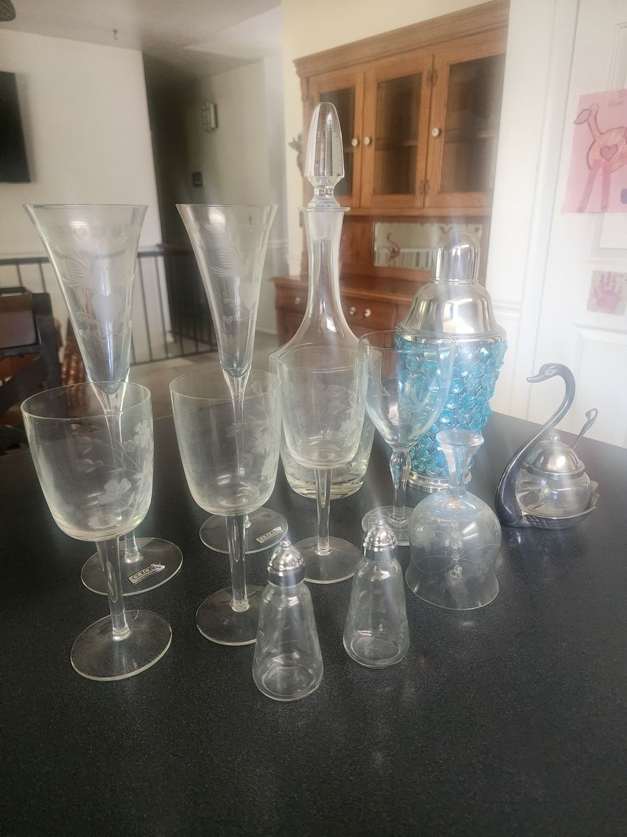 Decanter and cups for $5 cash