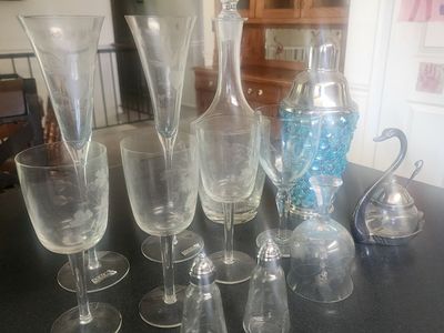 Decanter and cups for $5 cash