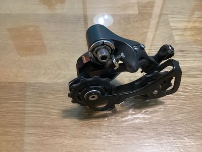 Shimano Ultegra 11 speed rear RD 6800 derailer(mid cage)