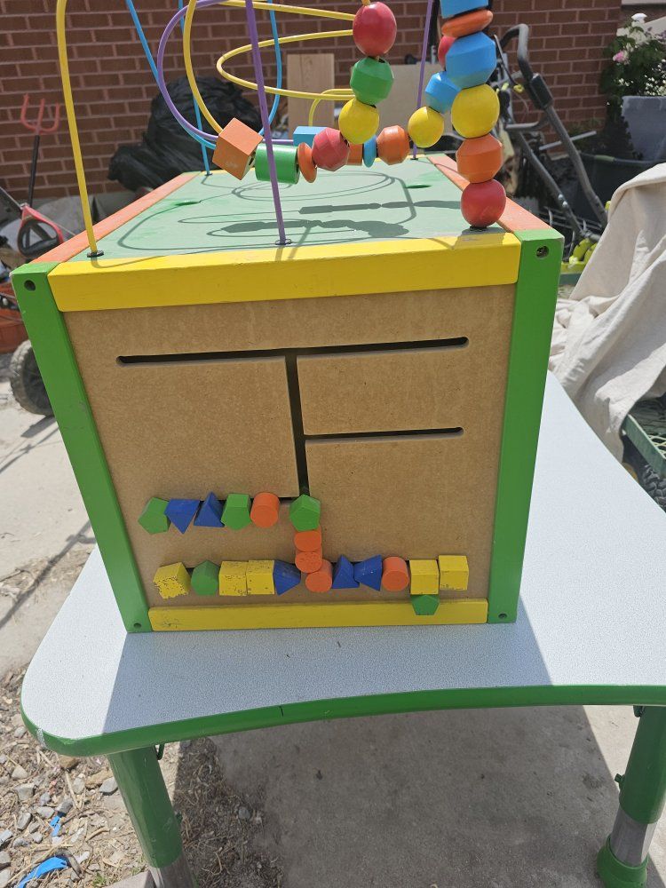 5 in 1 activity cube