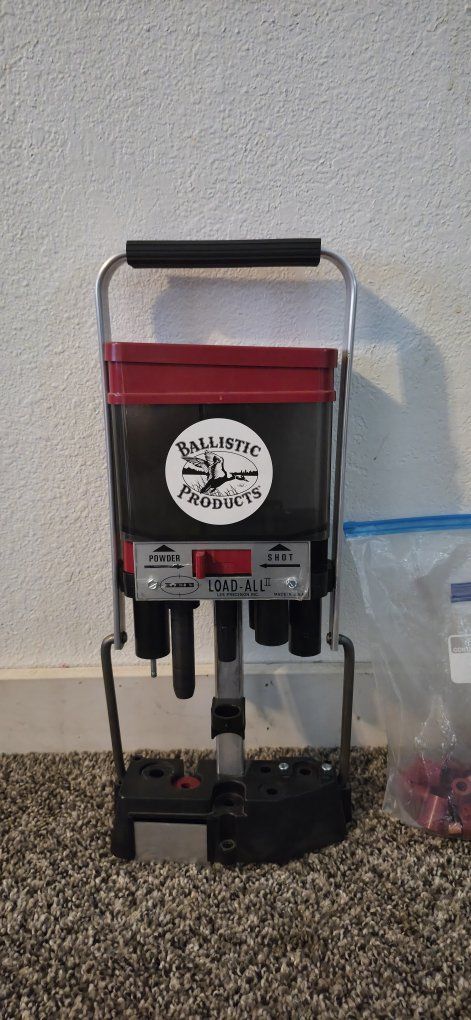lee load all 2, 12 gauge/ 410 reloader. 