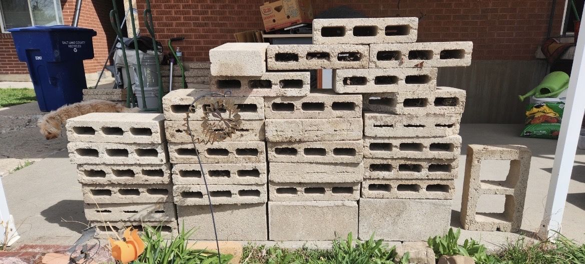 Concrete Blocks (39)