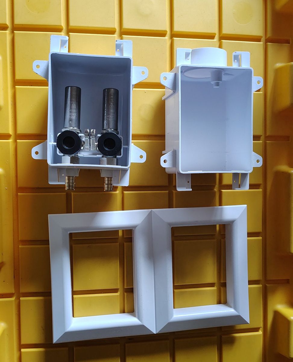 Sioux Chief OxBox Outlet Box Kit 696-G2313WF NEW