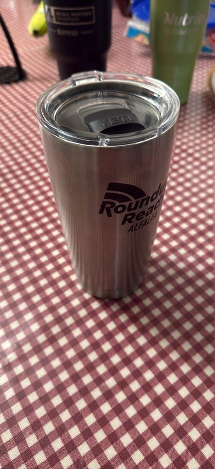 yeti tumbler