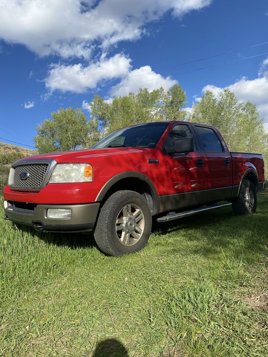 2005 Ford F-150 Lariat