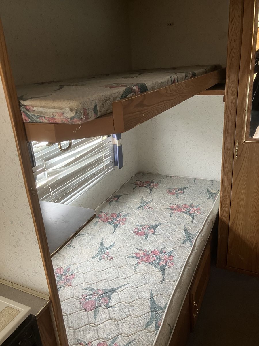 Main image 8