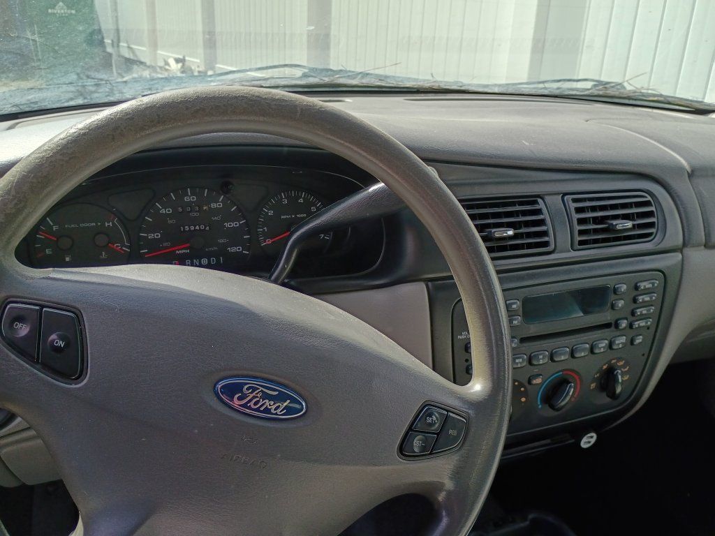 Main image 6