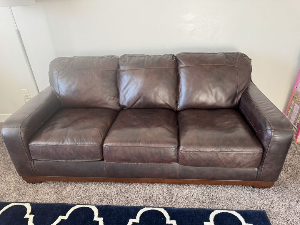 Oversized Leather Couch Set