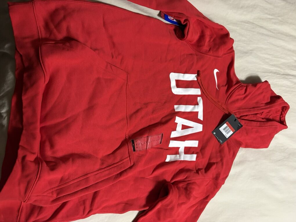 New With Tags Utah Nike Hooded Sweatshirt ML