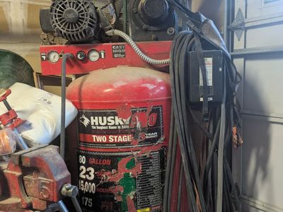 5hp Husky air compressor.
