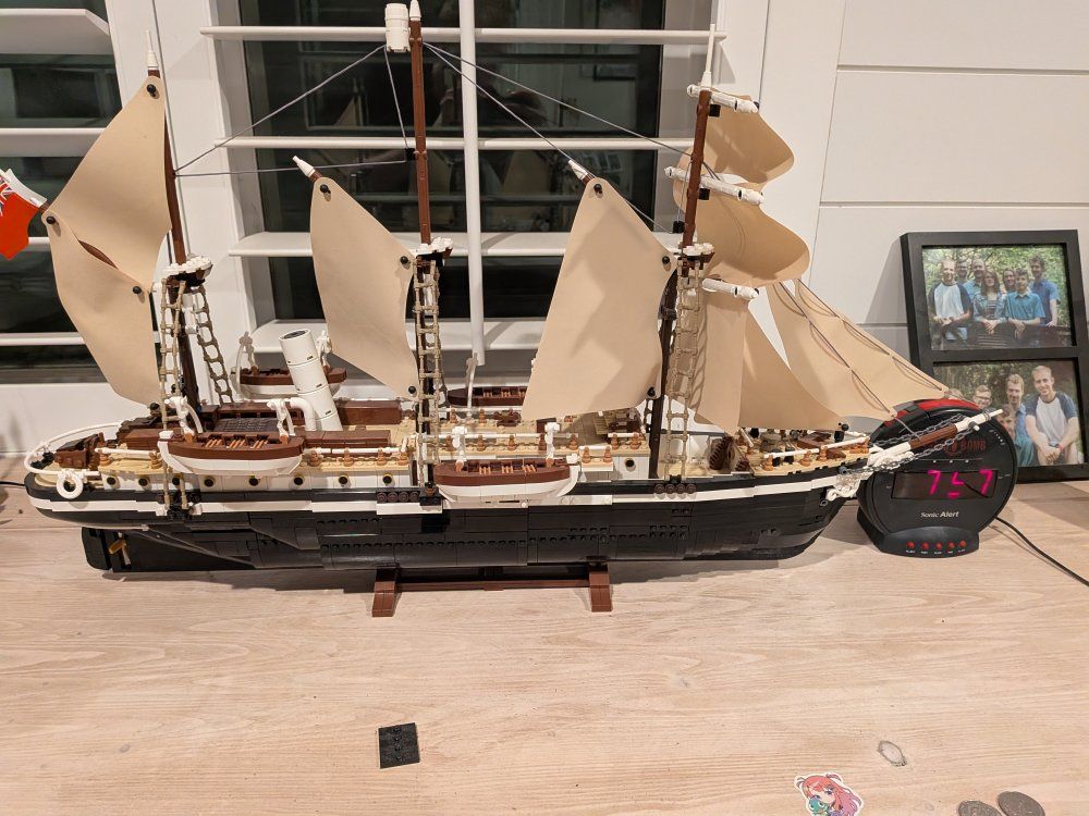 Main image 2