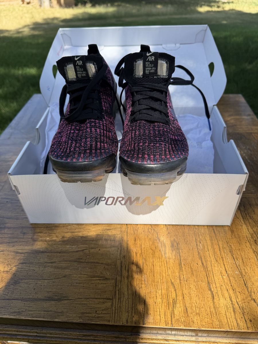 Nike Air Vapormax Flyknit 3 Fuchsia Purple Black Shoes AJ6910-003 Women's Size 9