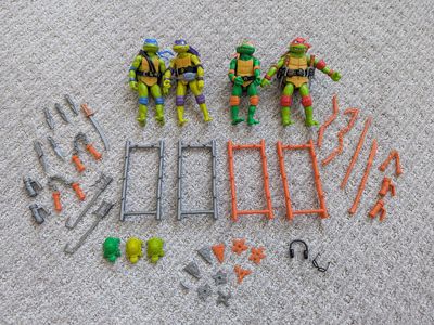 Teenage Mutant Ninja Turtles: Mutant Mayhem action figures and accessories